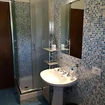 Il Ponticello 木屋 哥尔顿